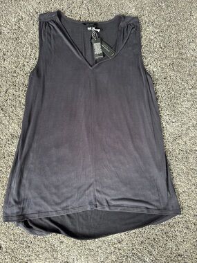 Lucky Brand Black V-Neck Sleeveless Tank Top